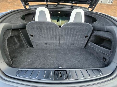 Used 2022 Tesla Model X image 73