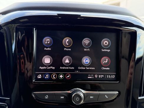 Used 2023 Chevrolet Traverse LS FWD image 22