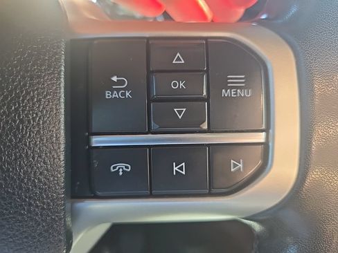 Used 2023 Ford Expedition Limited AWD/4WD image 16