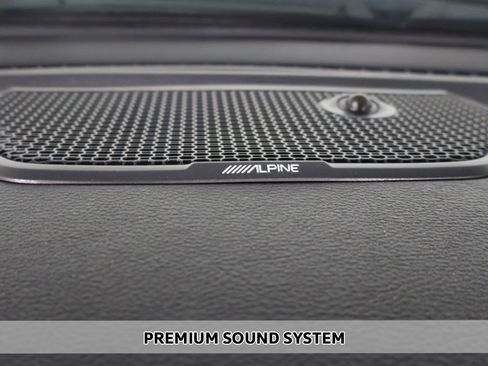 Used 2024 RAM 1500 Laramie RWD image 4