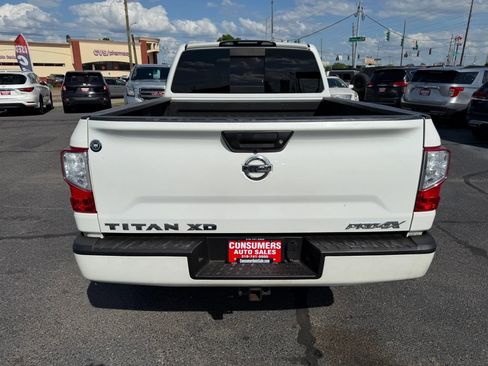 Used 2019 Nissan Titan PRO-4X AWD/4WD image 23
