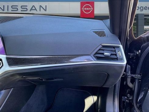 Used 2021 BMW 330i xDrive 330i xDrive w/ Convenience Package image 23