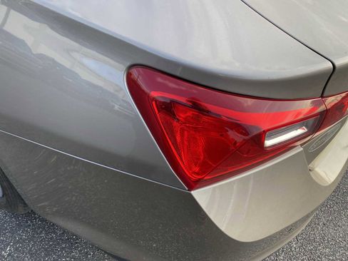 Used 2024 Chevrolet Malibu LT image 11