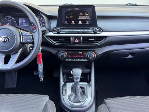 Used 2019 Kia Forte Sedan FWD image 3