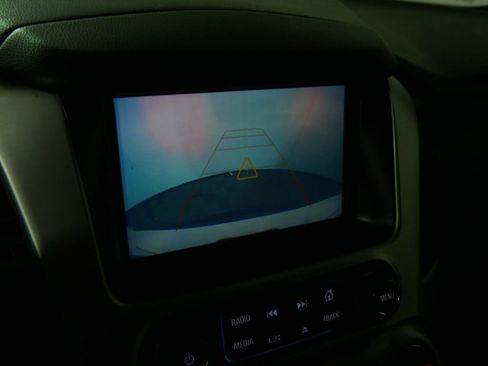 Used 2020 GMC Yukon SLT AWD/4WD image 30