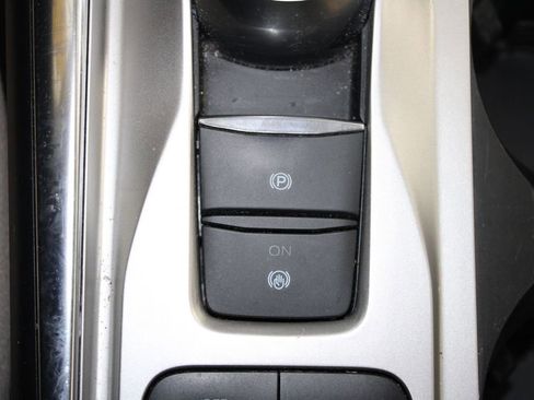 Used 2021 Ford Explorer XLT w/ Equipment Group 202A image 45