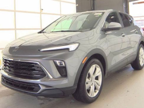 Used 2025 Buick Encore GX Preferred image 1