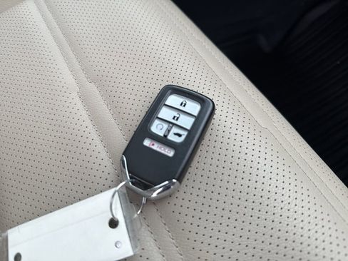 Used 2020 Honda CR-V EX-L image 39