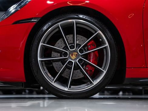 Used 2020 Porsche 911 Carrera S w/ Sport Package RWD image 12