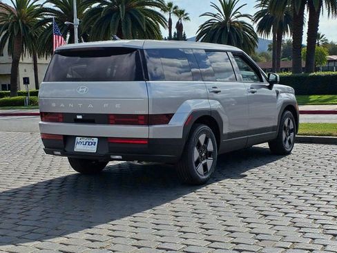 New 2026 Hyundai Santa Fe SE FWD image 4