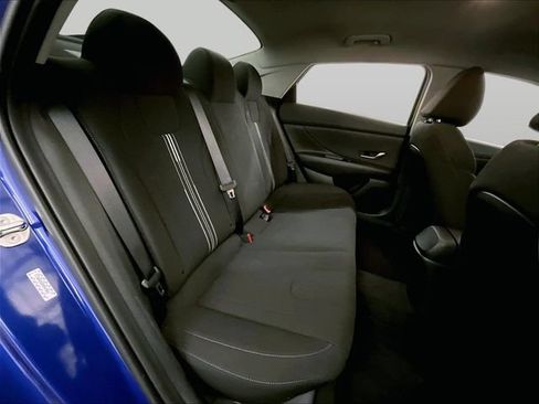 Used 2023 Hyundai Elantra SEL FWD image 26