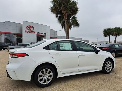 New 2026 Toyota Corolla LE image 4