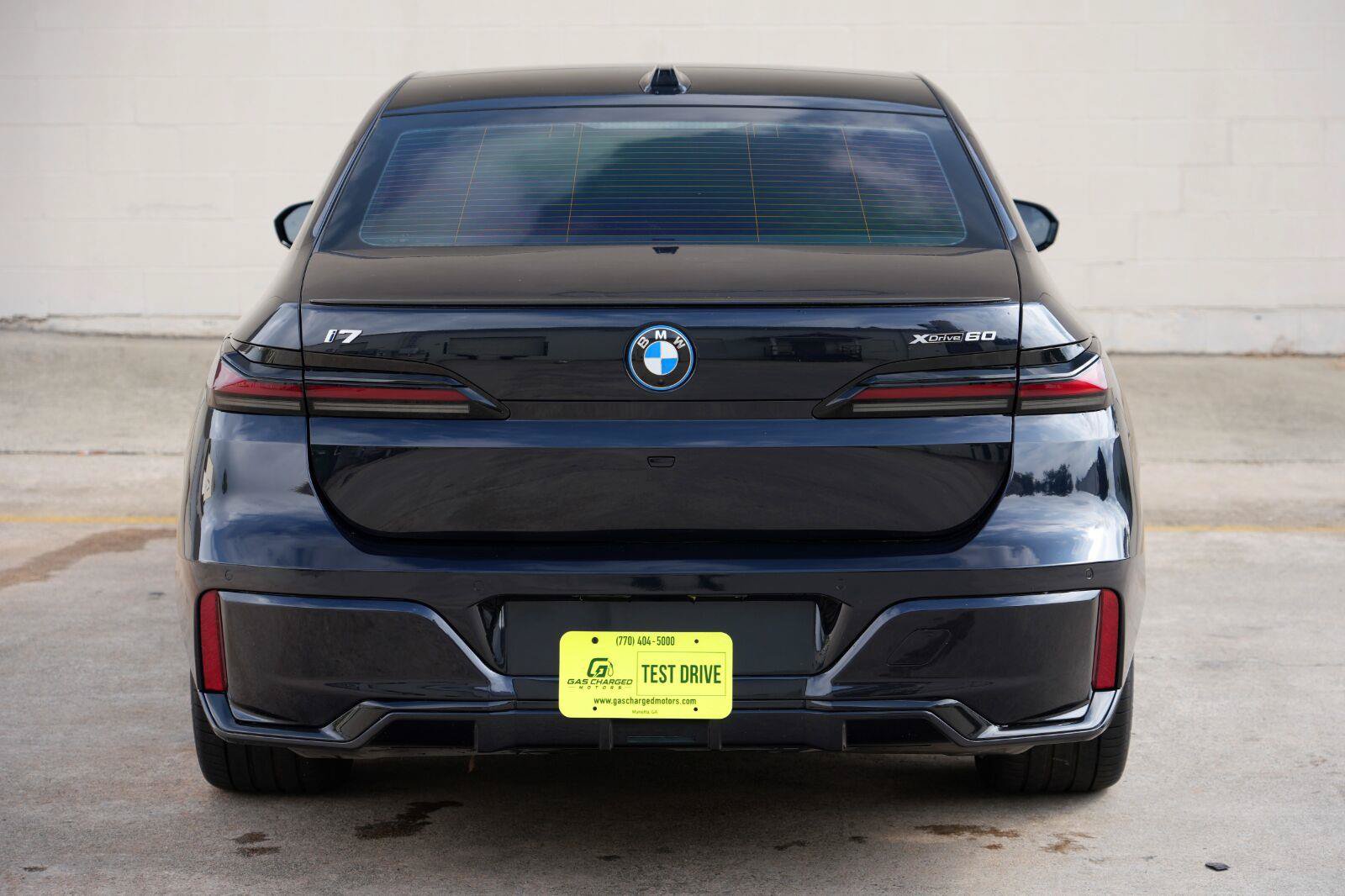 Used 2023 BMW i7 xDrive60 AWD/4WD image 69