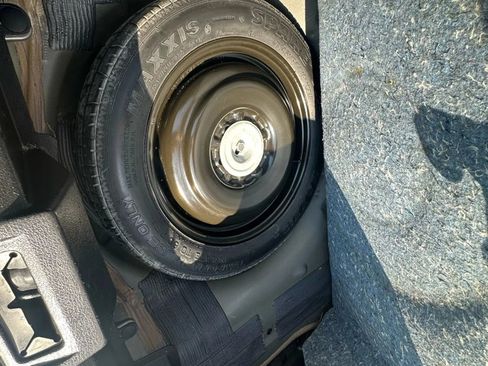 Used 2011 Ford Fusion SEL w/ 301A Rapid Spec Order Code image 19