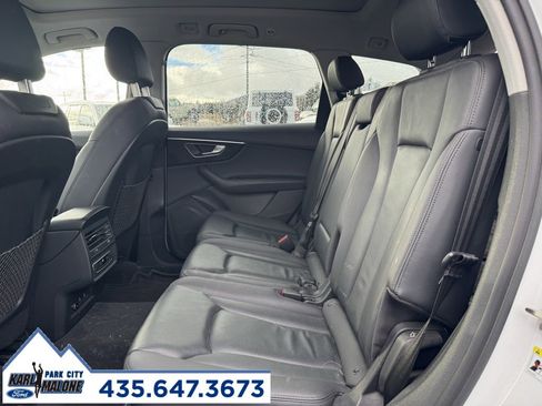 Used 2022 Audi Q7 3.0T Premium image 14