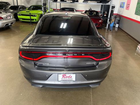 Used 2016 Dodge Charger SXT w/ AWD Plus Group image 47