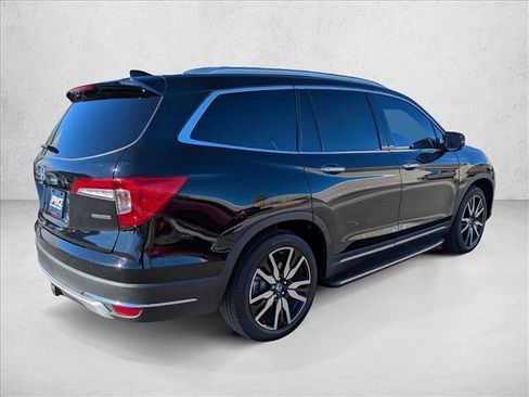 Used 2019 Honda Pilot Touring image 5