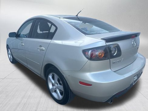Used 2006 MAZDA MAZDA3 i Touring FWD image 6