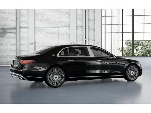 New 2026 Mercedes-Benz Maybach S 680 4MATIC image 19