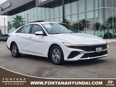 Used 2025 Hyundai Elantra SE