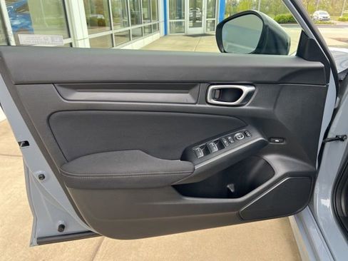 Certified 2024 Honda Civic Sport image 12