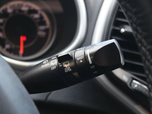 Used 2018 Jeep Cherokee Trailhawk image 28