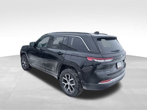 New 2026 Jeep Grand Cherokee Limited image 3