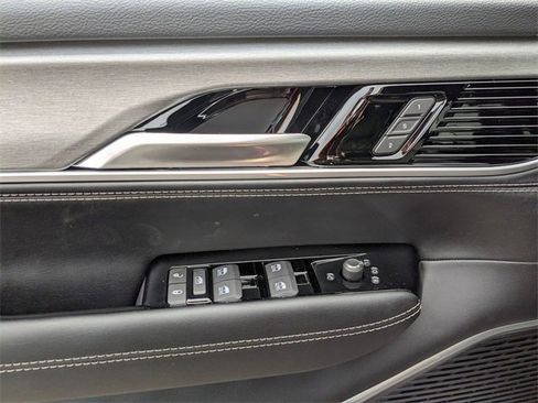 New 2025 Jeep Wagoneer Series II image 11