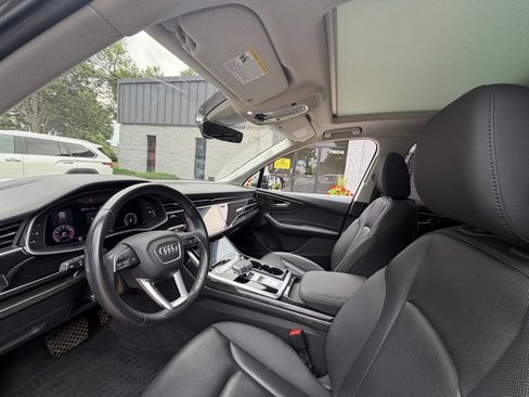 Used 2020 Audi Q7 3.0T Prestige w/ Prestige Package AWD/4WD image 16