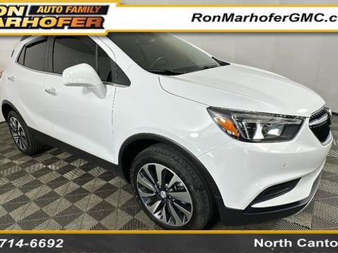 Used 2022 Buick Encore Preferred w/ Safety Package II AWD/4WD image 1