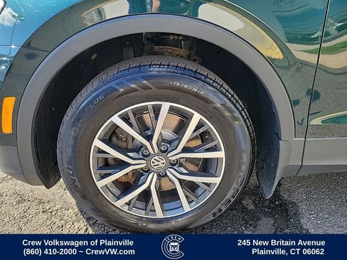 Used 2019 Volkswagen Tiguan SE AWD/4WD image 17
