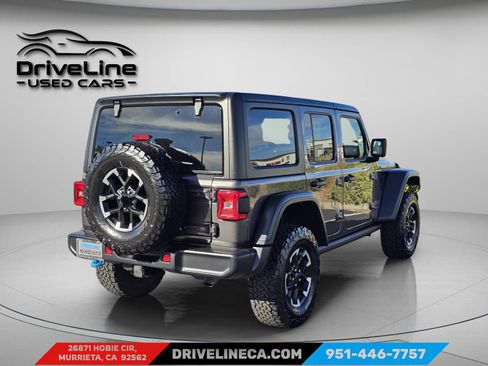 Used 2025 Jeep Wrangler Unlimited Rubicon 4xe w/ Convenience Group AWD/4WD image 6