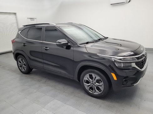 Used 2024 Kia Seltos S AWD/4WD image 11