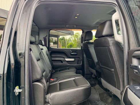 Used 2017 Chevrolet Silverado 2500 LTZ w/ Duramax Plus Package AWD/4WD image 21