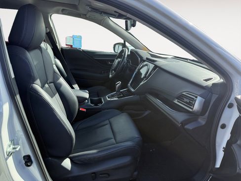 Used 2023 Subaru Outback Limited image 19