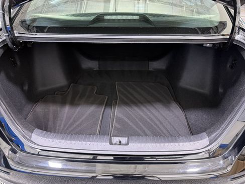 Used 2023 Honda Accord LX image 28