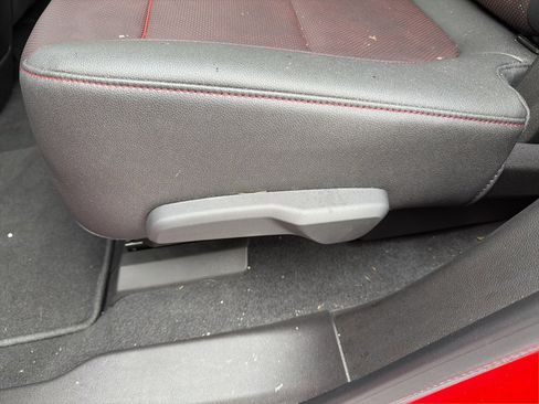 Used 2023 Chevrolet Blazer RS image 19