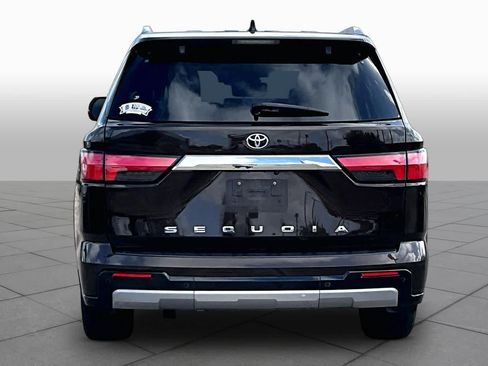 Used 2023 Toyota Sequoia Limited AWD/4WD image 5