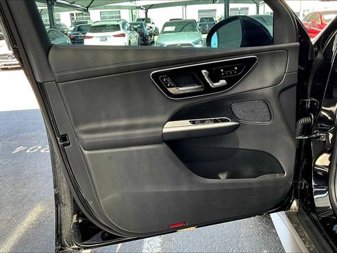 New 2026 Mercedes-Benz GLC 300 image 15