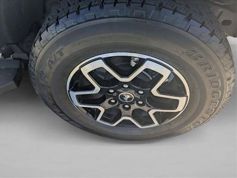 Used 2024 Ford Bronco Outer Banks AWD/4WD image 21