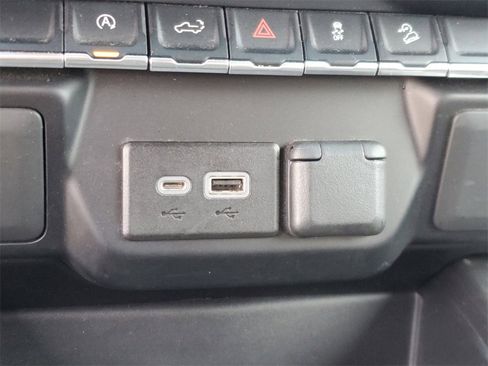 Used 2021 GMC Sierra 1500 Elevation w/ X31 Off-Road Package image 29