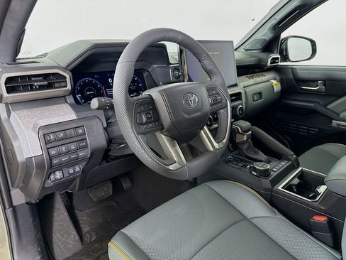 New 2026 Toyota Tacoma 4x4 Double Cab Hybrid w/ Tow Tech Package image 10