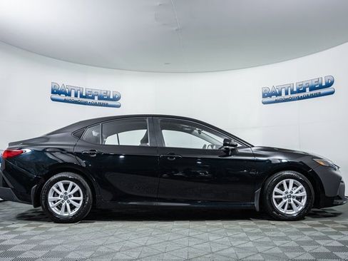 Certified 2025 Toyota Camry LE image 12