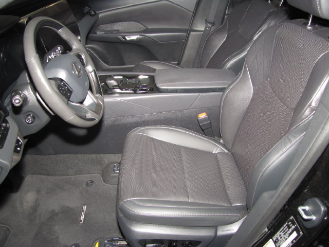 Used 2024 Lexus RX 350 Premium Plus w/ Convenience Package FWD image 33