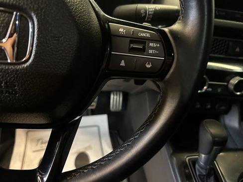 Used 2025 Honda Civic Sport image 12