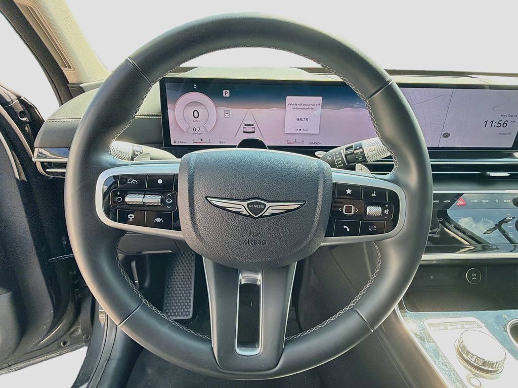 Used 2026 Genesis GV80 2.5T AWD/4WD image 11