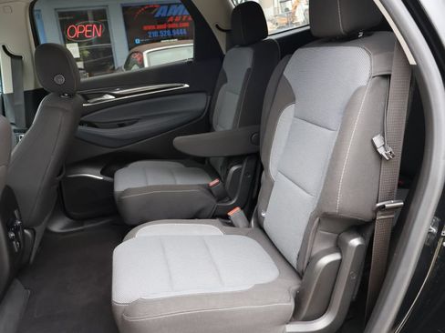 Used 2019 Buick Enclave Preferred w/ LPO, Cargo Package FWD image 26