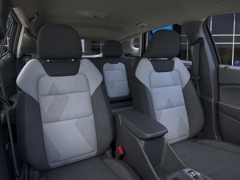 New 2026 Chevrolet Trax LS w/ LS Convenience Package FWD image 17