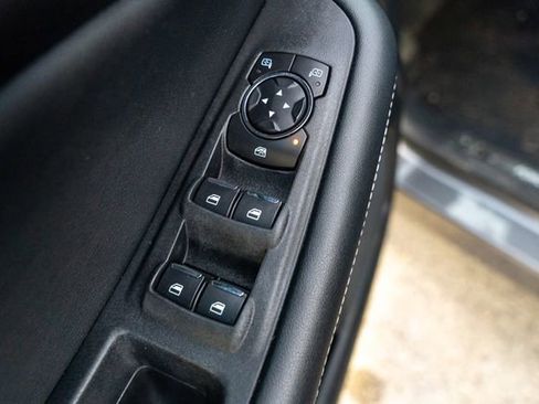 Used 2023 Ford Edge ST image 29