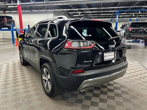 Used 2019 Jeep Cherokee Limited AWD/4WD image 7